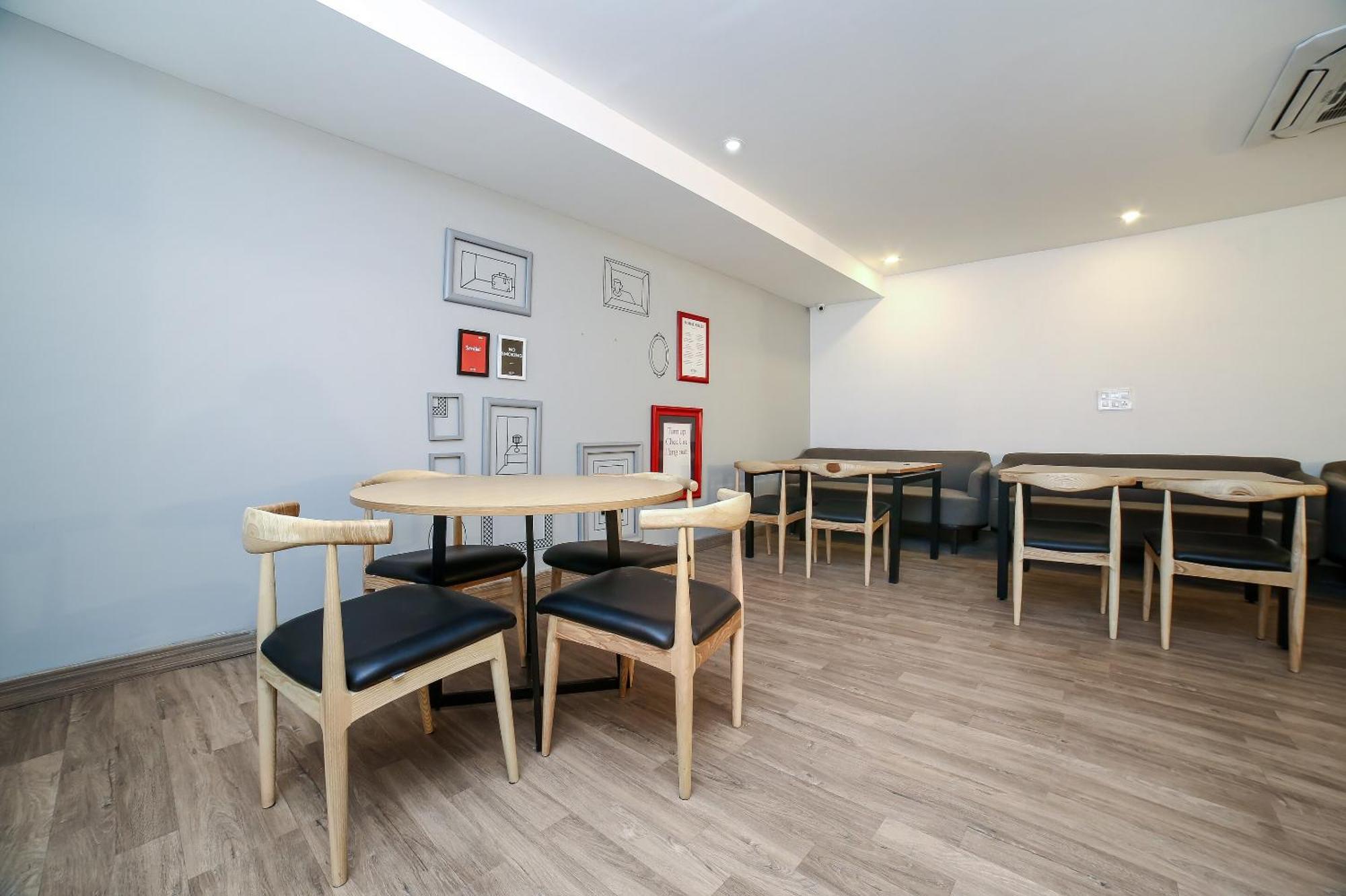 Townhouse Sohna Road 2 Hotel Gurgáon Kültér fotó