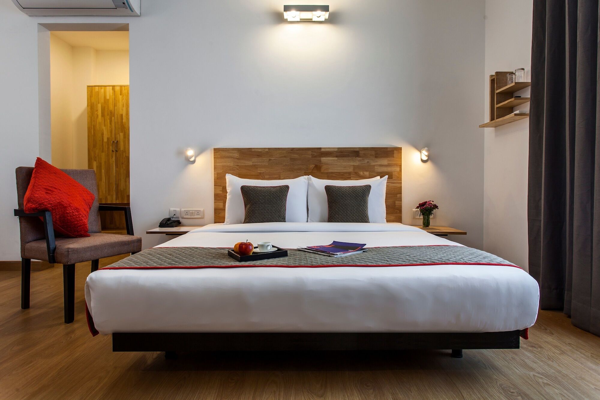 Townhouse Sohna Road 2 Hotel Gurgáon Kültér fotó